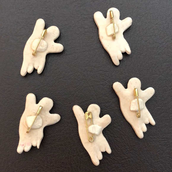 Ghost pins - Picture 2 of 3